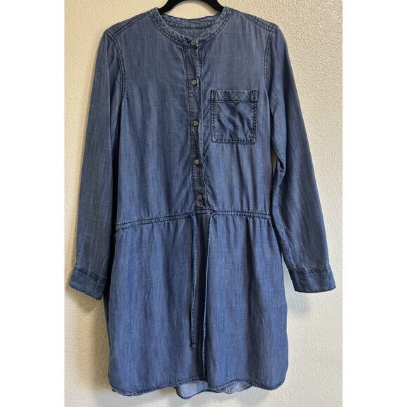 GAP Dresses & Skirts - GAP Denim Chambray Shirt Dress Long Sleeve Button Up Coastal Cowgirl Boho Size M
